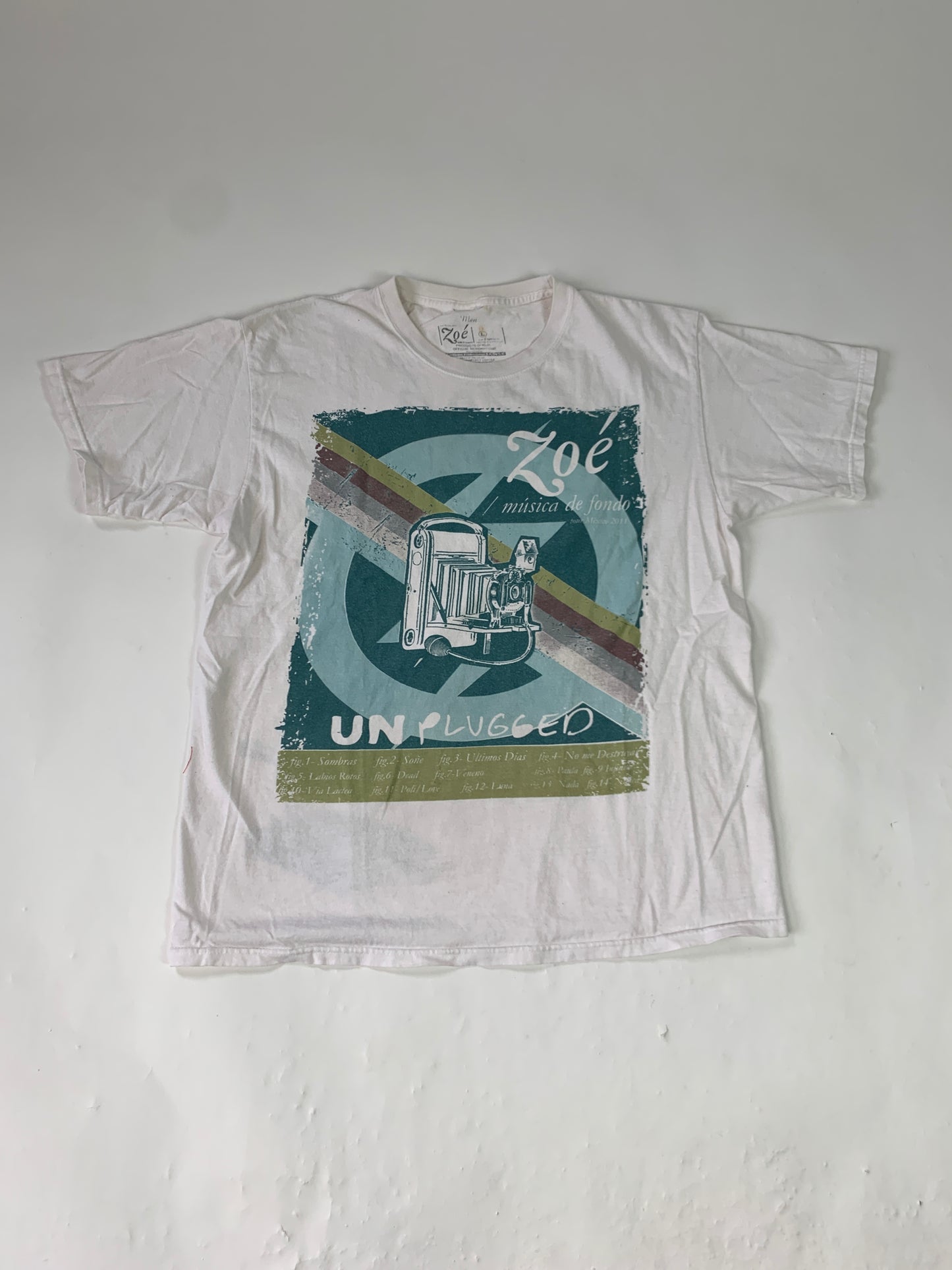 Zoe Unplugged 2011 Vintage T-Shirt - L