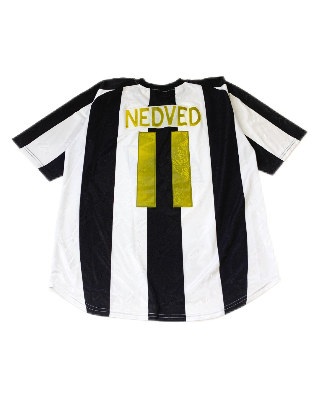 Nike Juventus 2004 Vintage Jersey - L