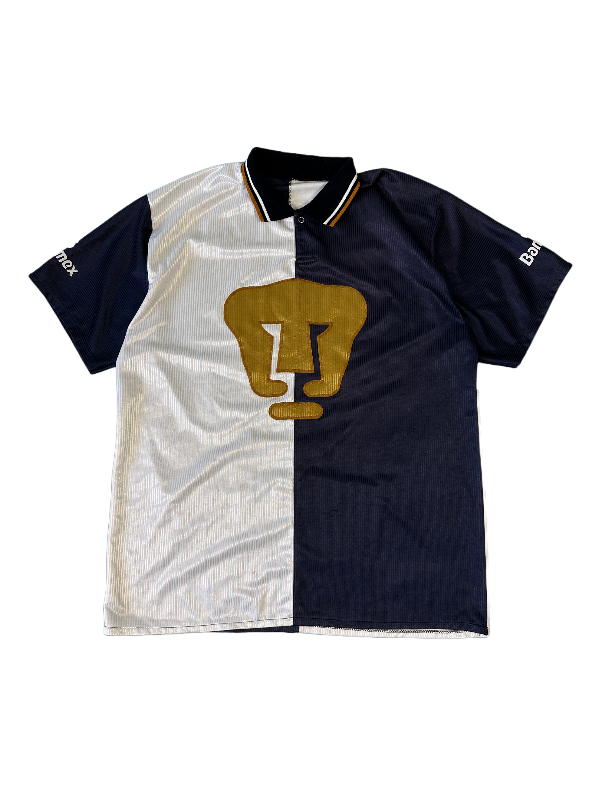 Pumas unam retro jersey 2025