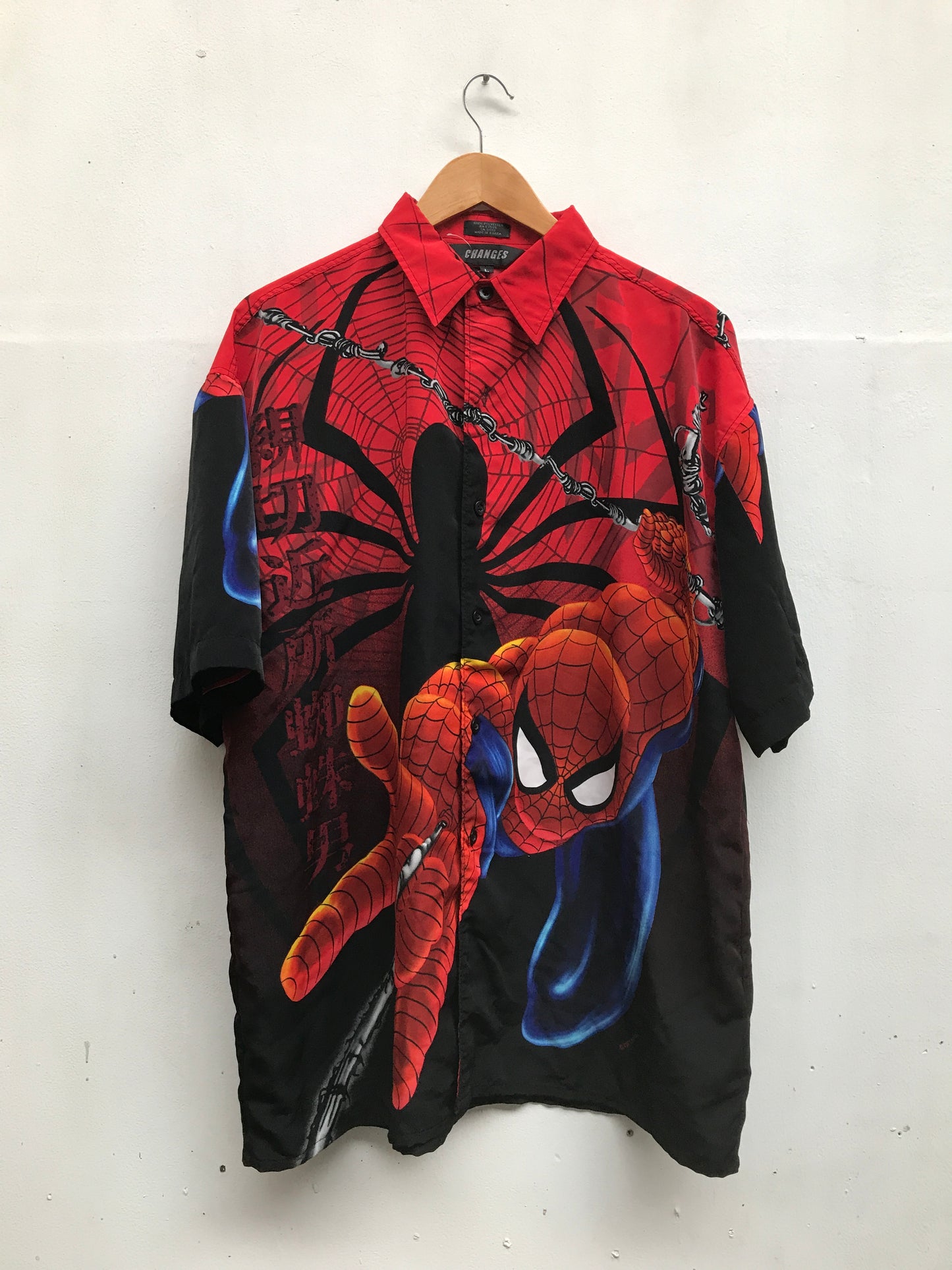 Spiderman 2000 shirt