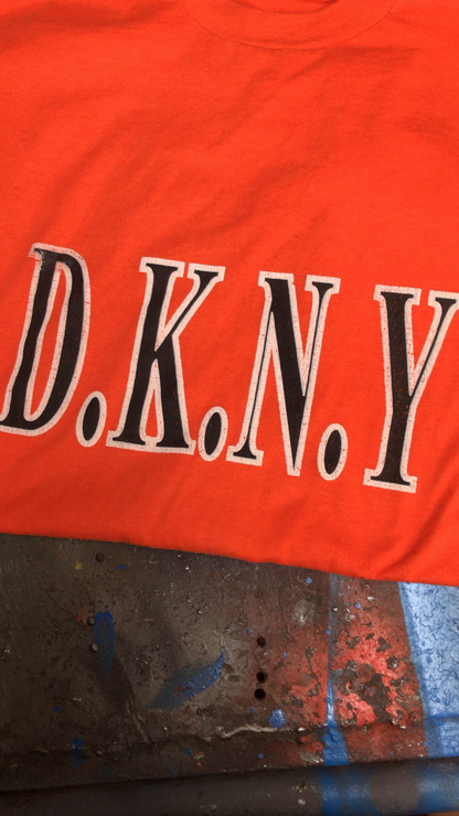 Playera DKNY Bootleg Vintage