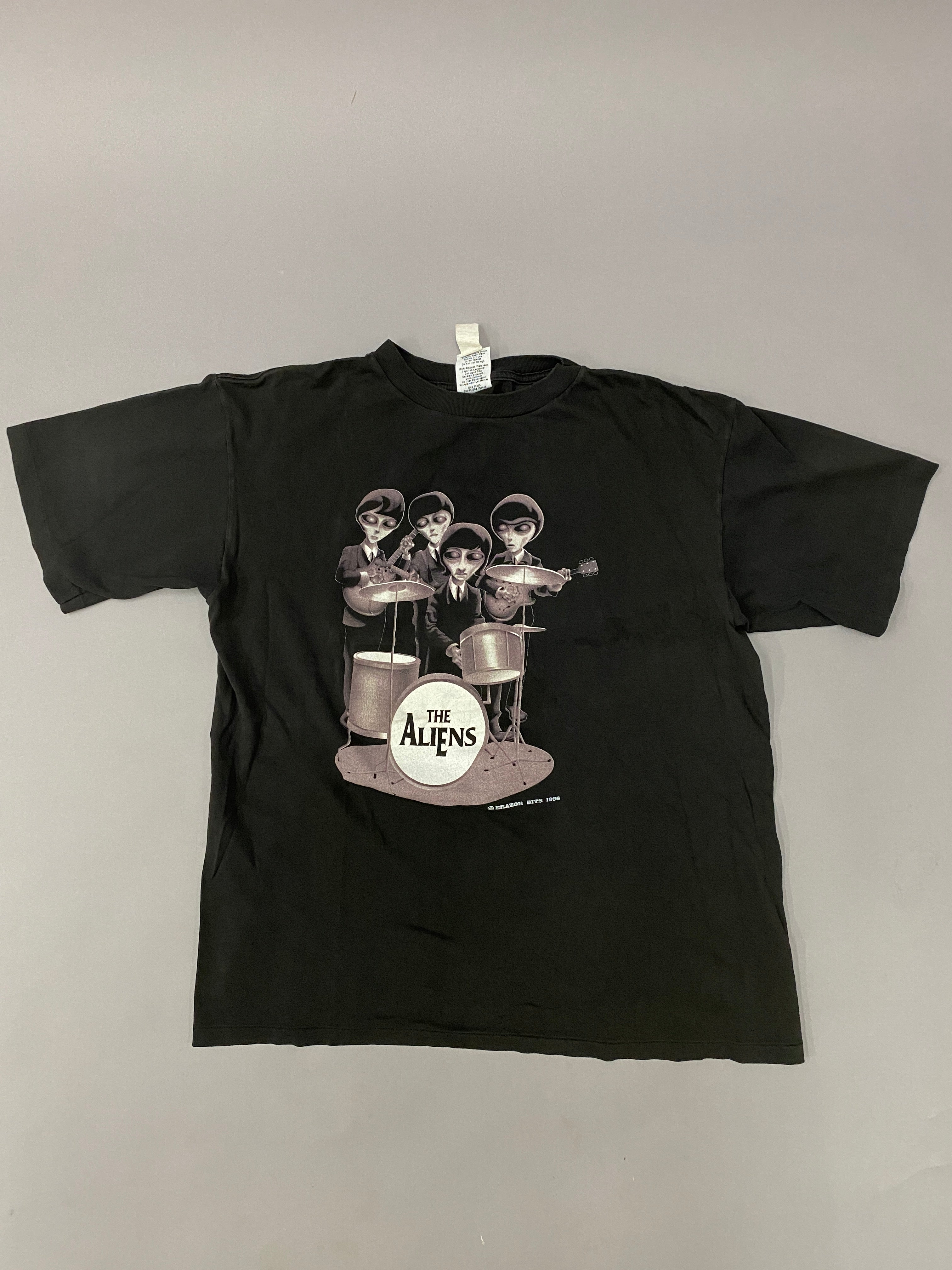 Beatles Alien 1996 Vintage T-shirt – Ropa Chidx