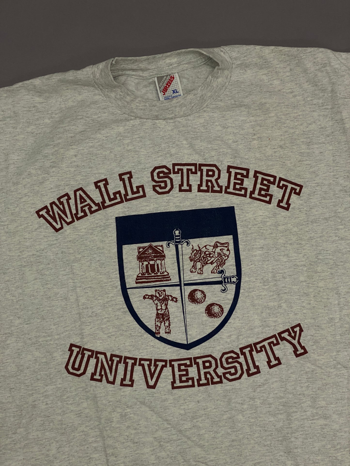 Playera Wall Street University Vintage