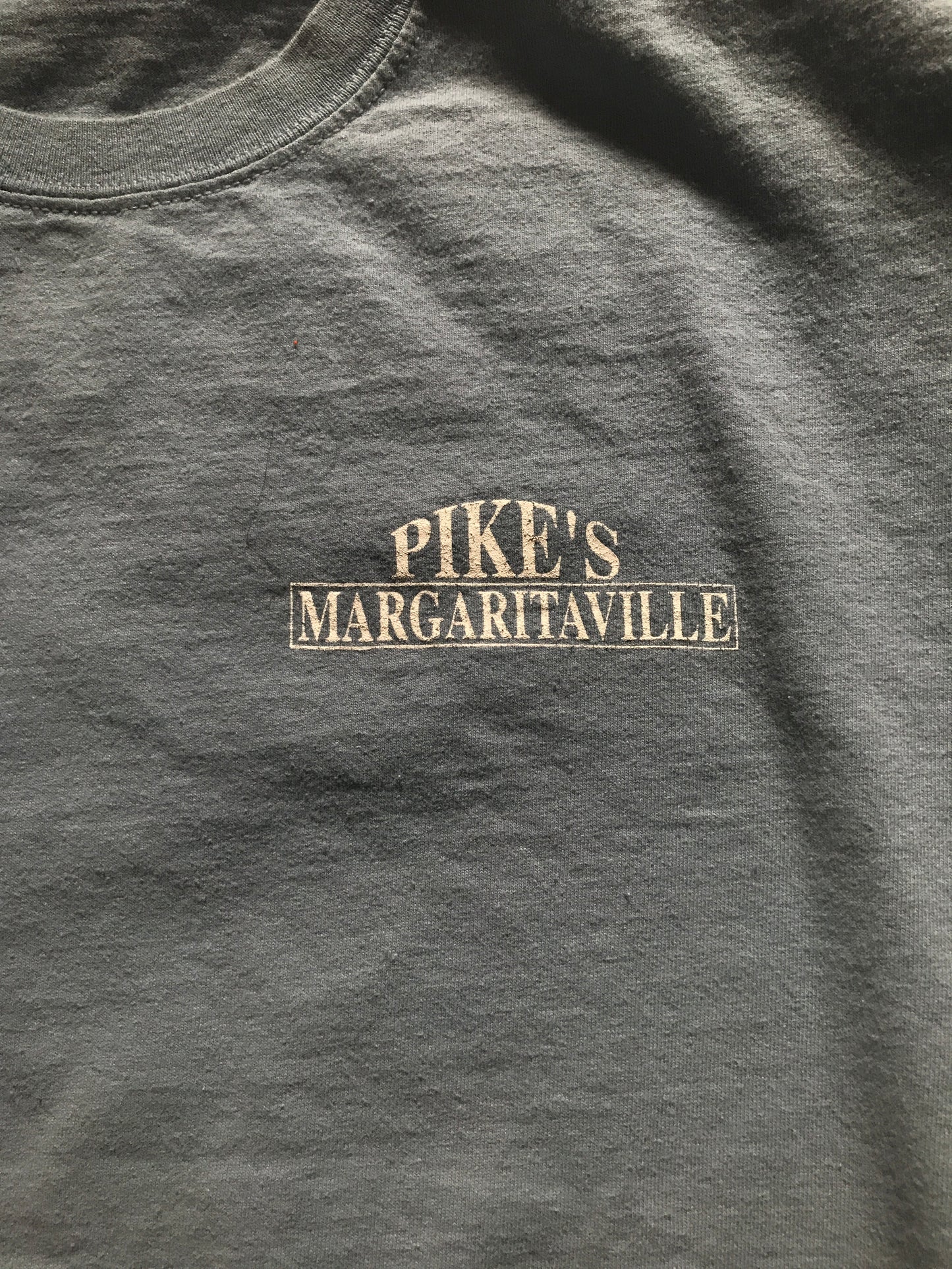 Playera Pike's Margaritaville