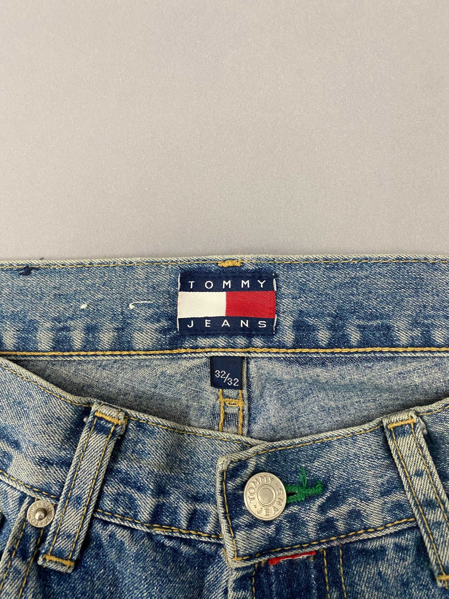 Vintage Tommy Jeans - 32 x 32