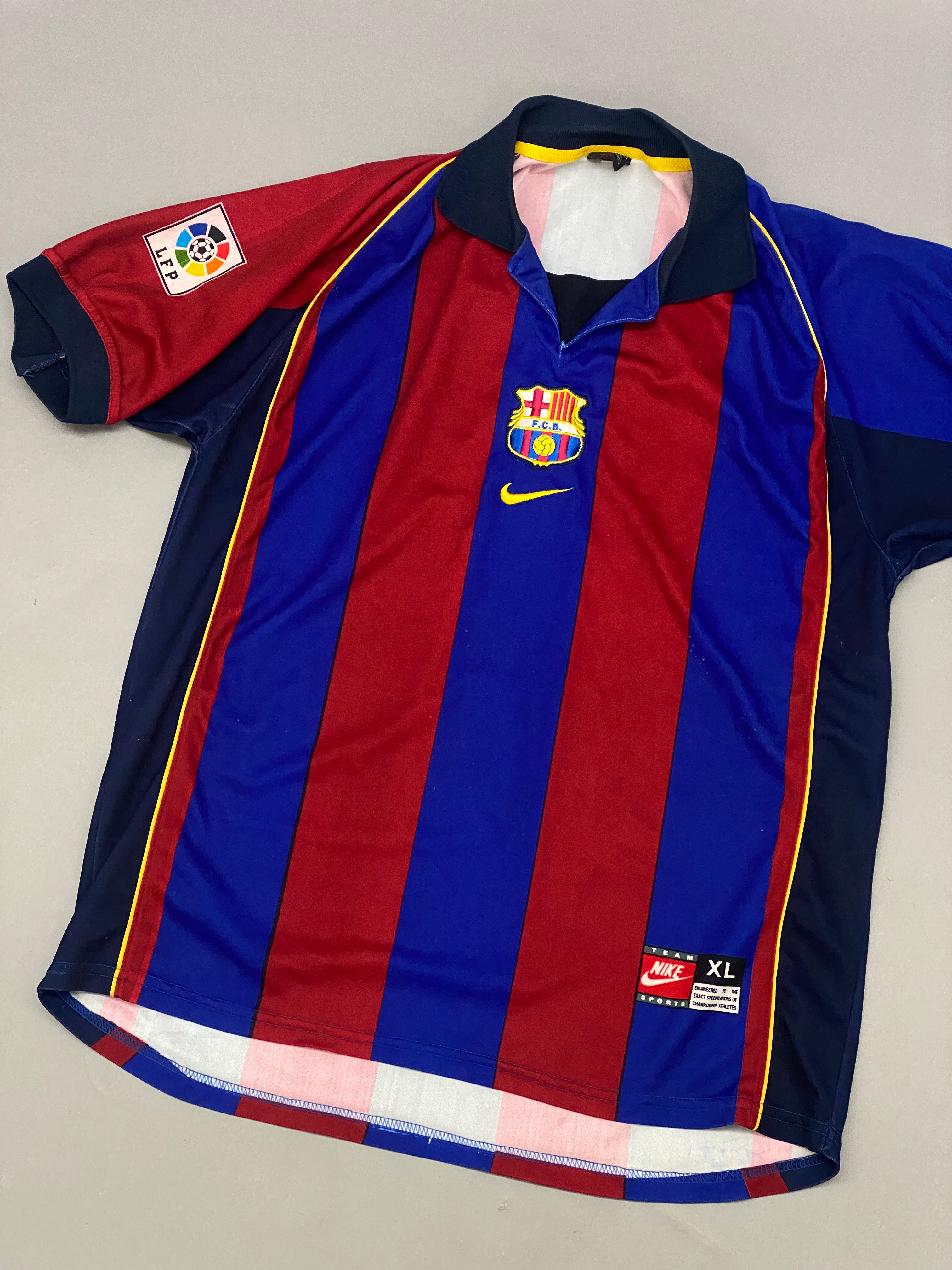 Barcelona sales vintage jersey