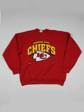 Load image into Gallery viewer, Chiefs Kansas City Vintage Sweatshirt