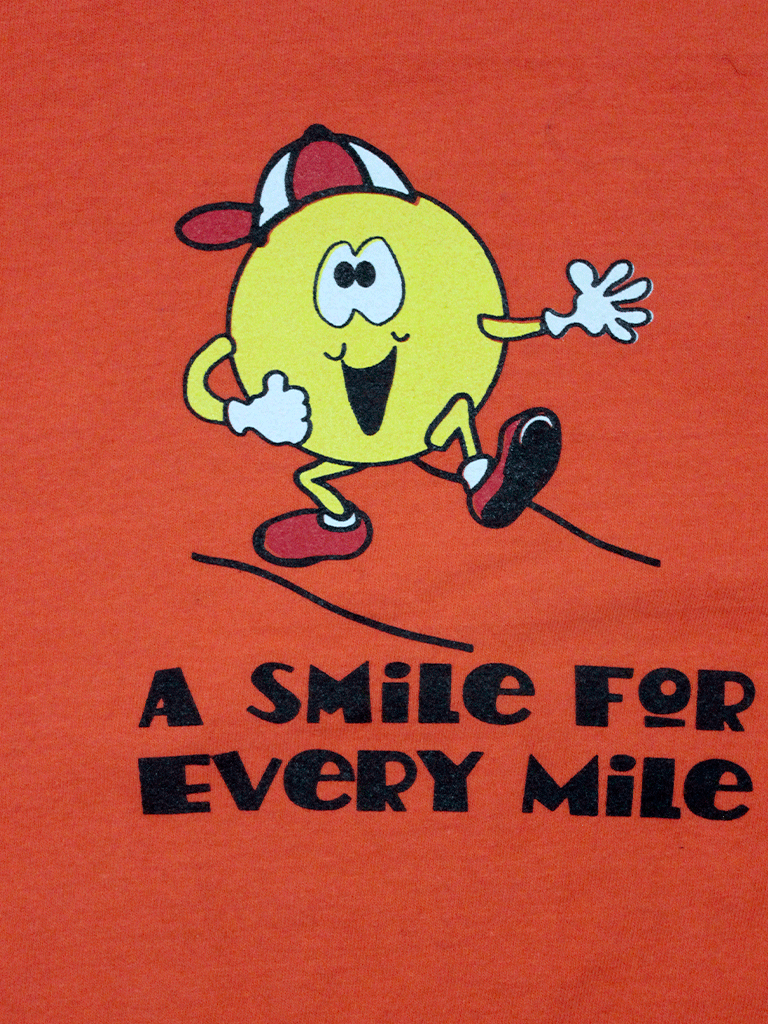 Playera A Smile for Every Mile