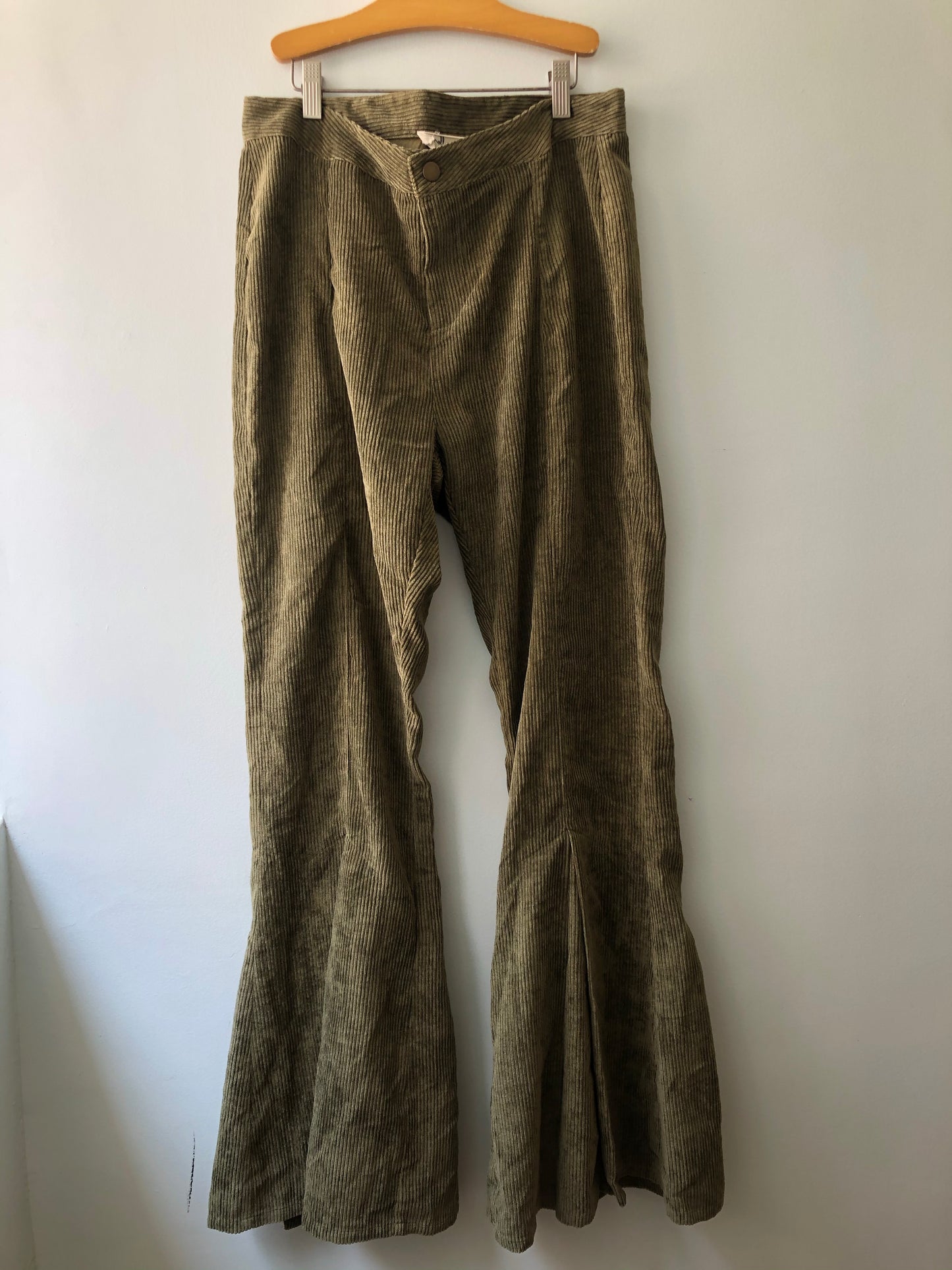 Olive flared trousers
