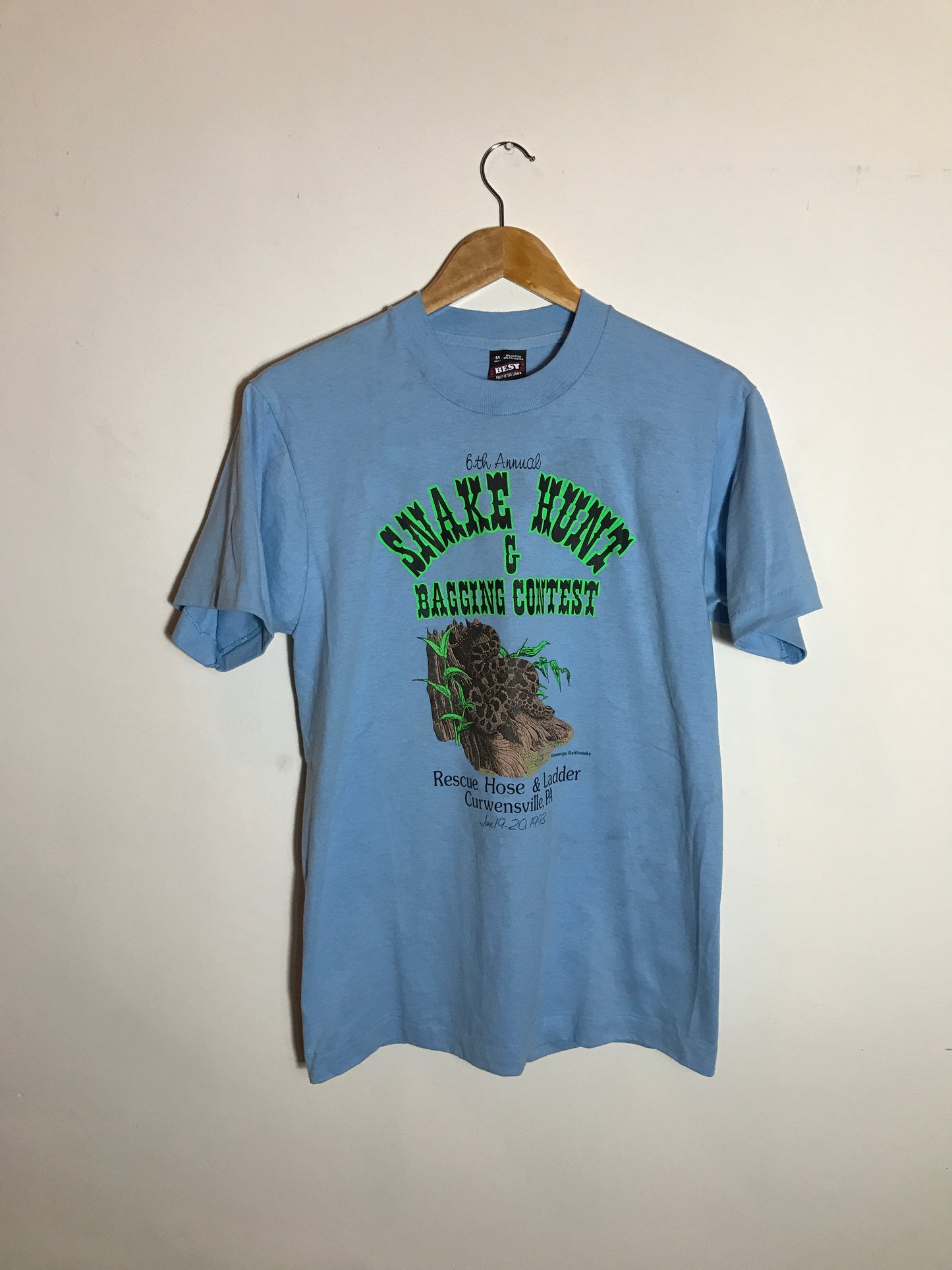 Snake Hunt Vintage T-shirt 🐍