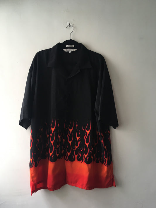 Camisa Flamas Clásica