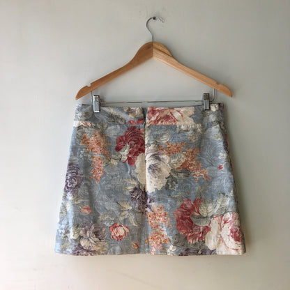 Flowery skirt