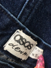 Load image into Gallery viewer, Denim Skirt Buttons