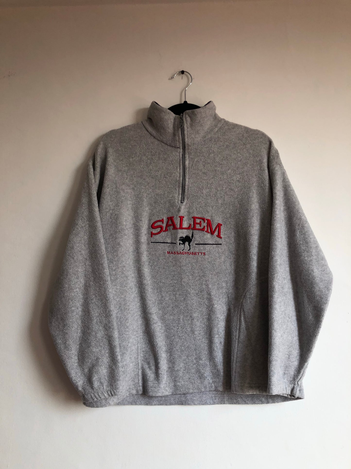 Sudadera Salem