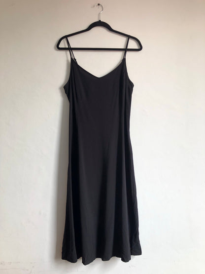 Basic Black Dress