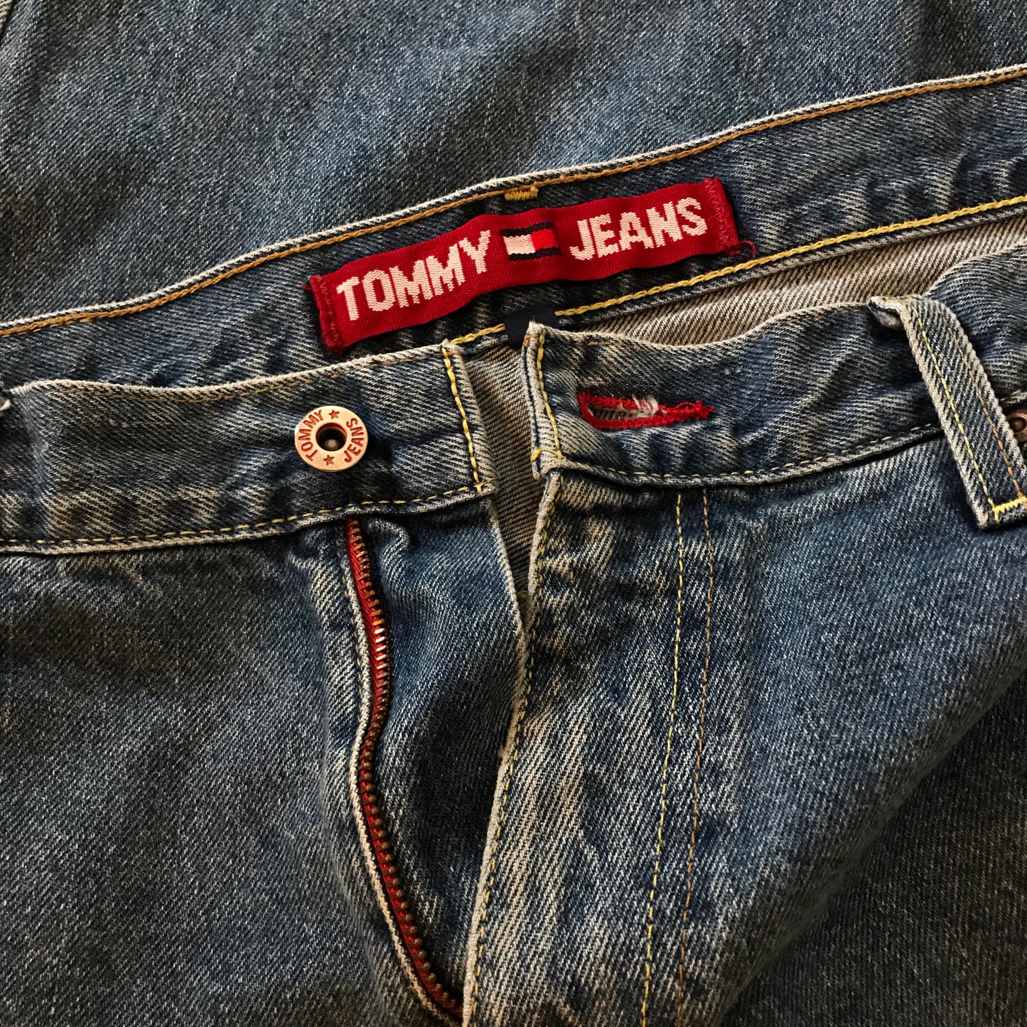vintage tommy jeans
