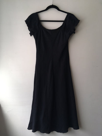 Vestido Negro Bordado