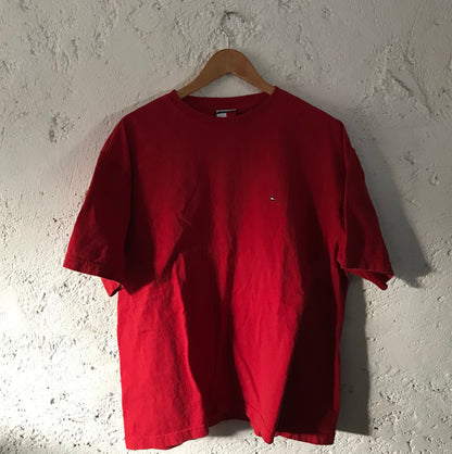 Vintage Tommy Hilghfiger T-shirt