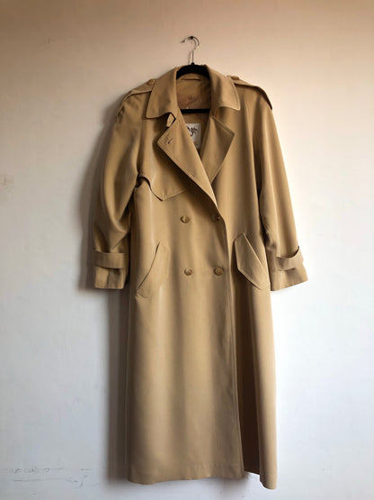 Gabardina Beige Clásica