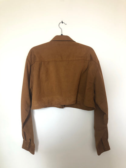 Camisa crop Suede