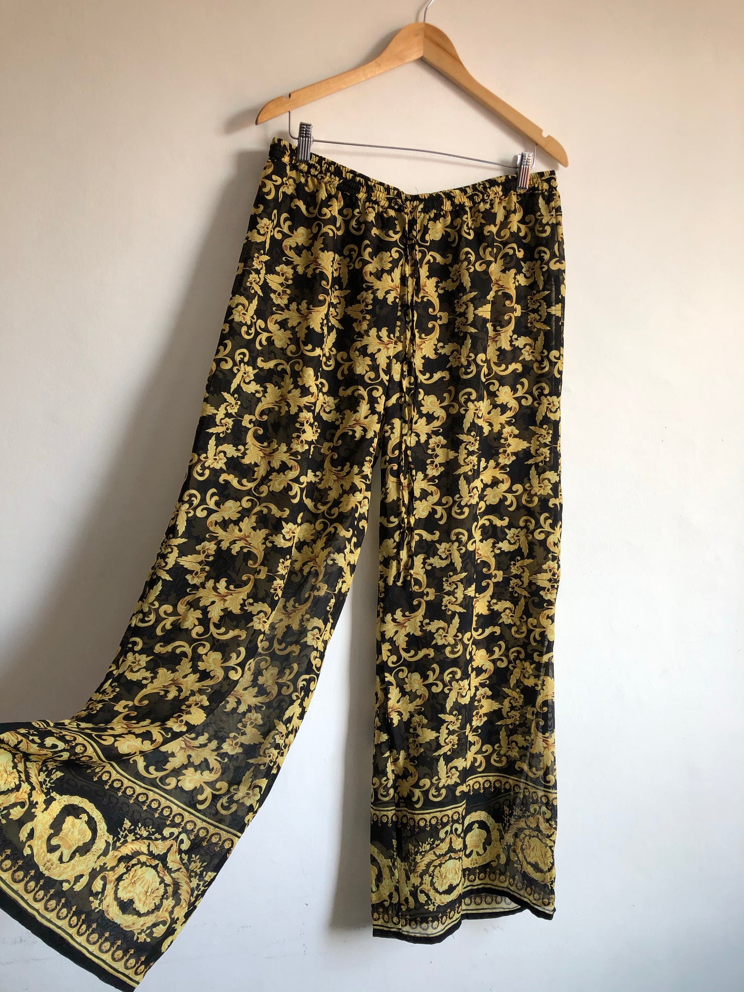 Baroque trousers