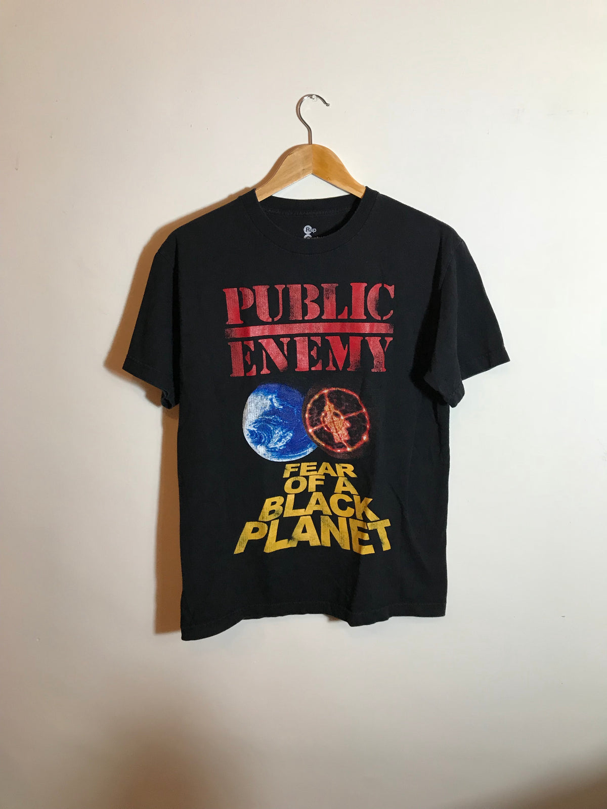 Public Enemy Takes A Nation Of Millions T-Shirt - BLACK | Hot Topic Public Enemy Takes A Nation Of Millions T-Shirt - BLACK | Hot Topic