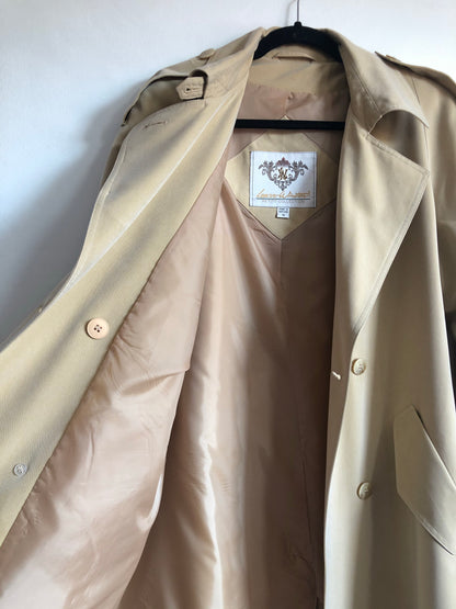 Gabardina Beige Clásica