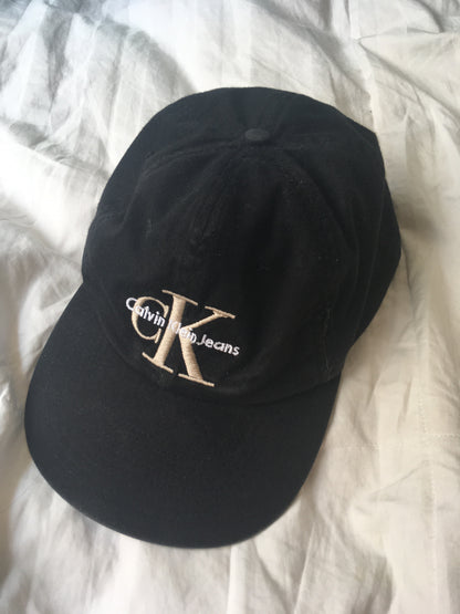 Gorra Calvin Klein